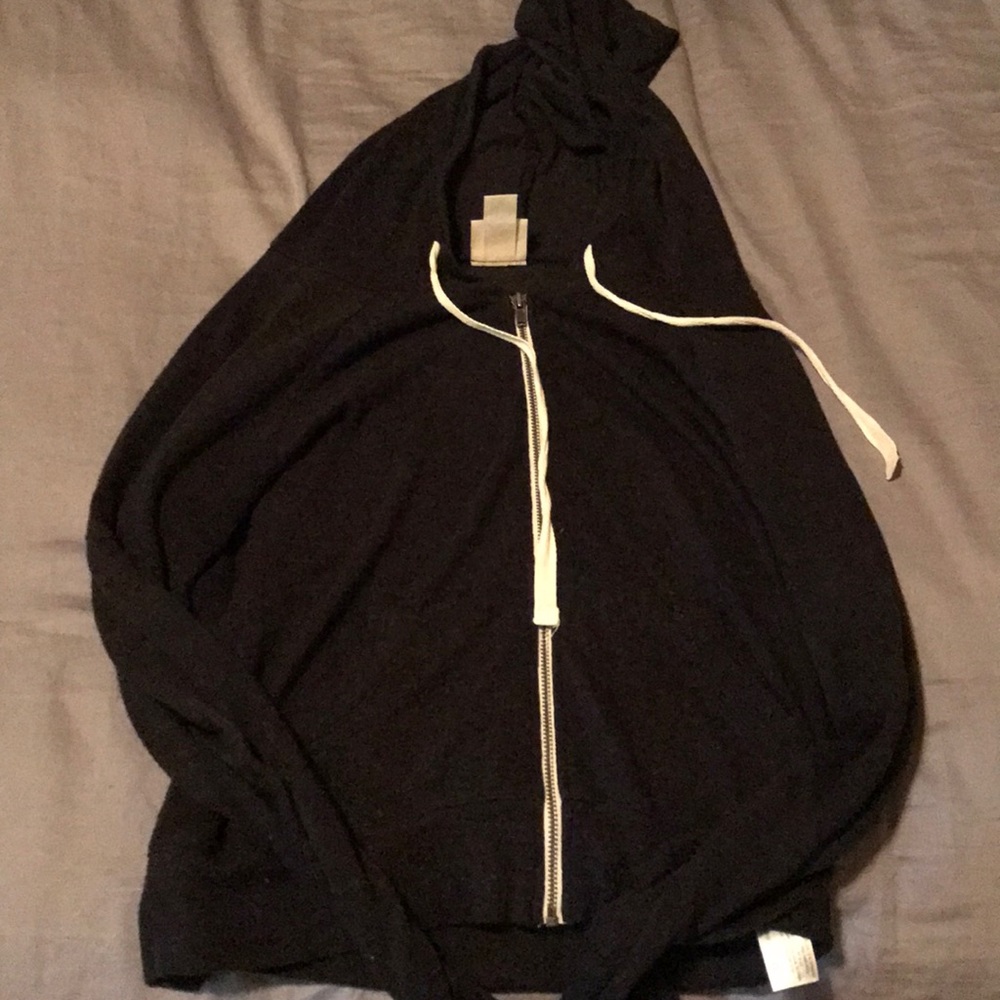 black zip up jacket